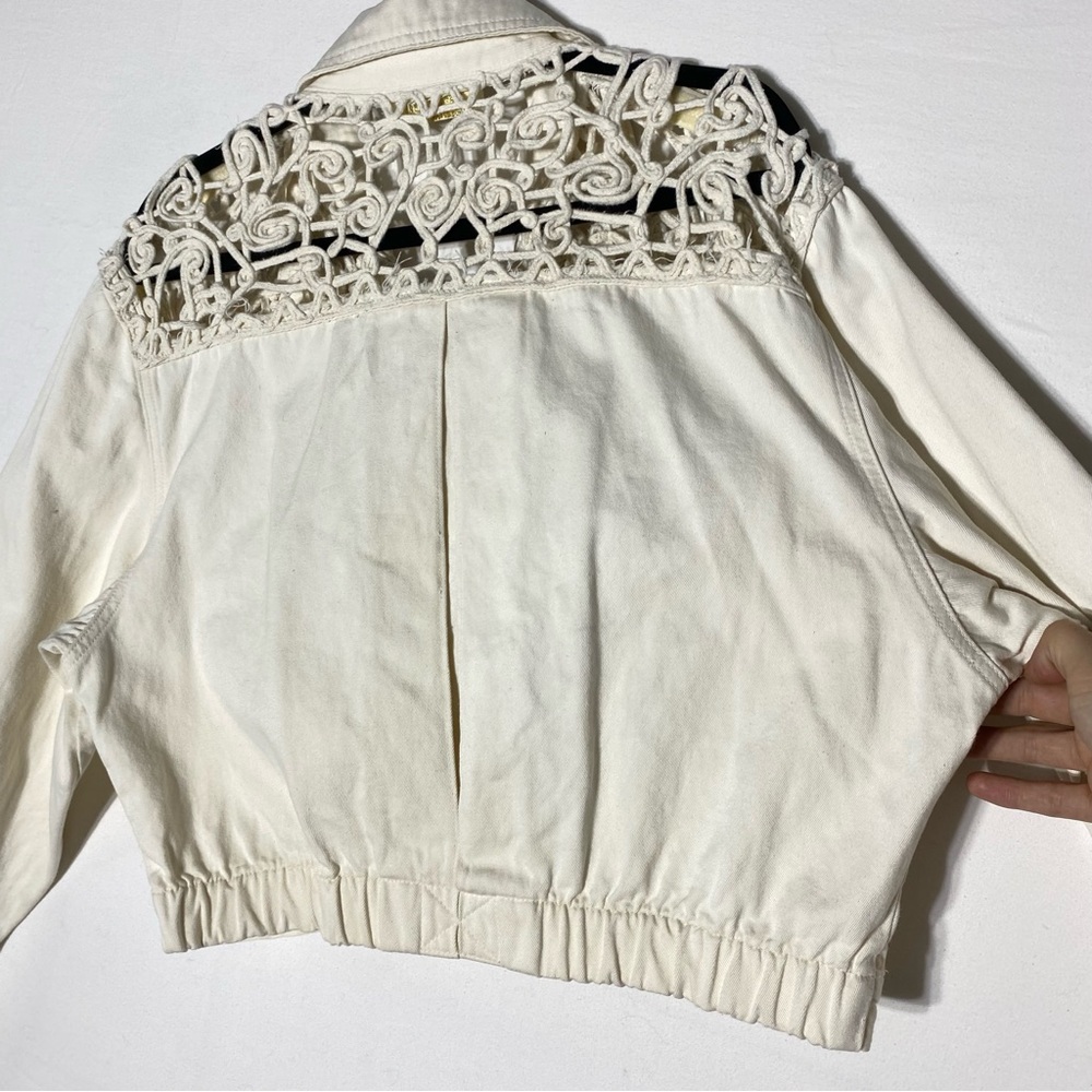 Vintage Cache Cream Oversized Cropped Denim Jean Jacket W Crochet Lace Shoulders - Picture 15 of 16